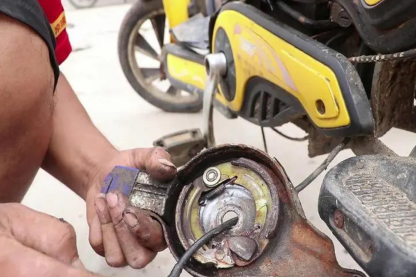 株洲市电动车刹车故障